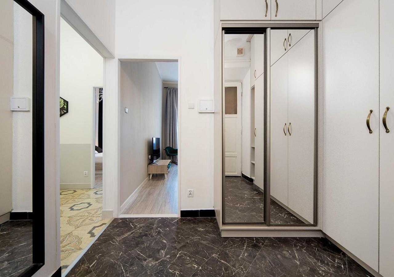 Around Market Square Apartments クラクフ エクステリア 写真