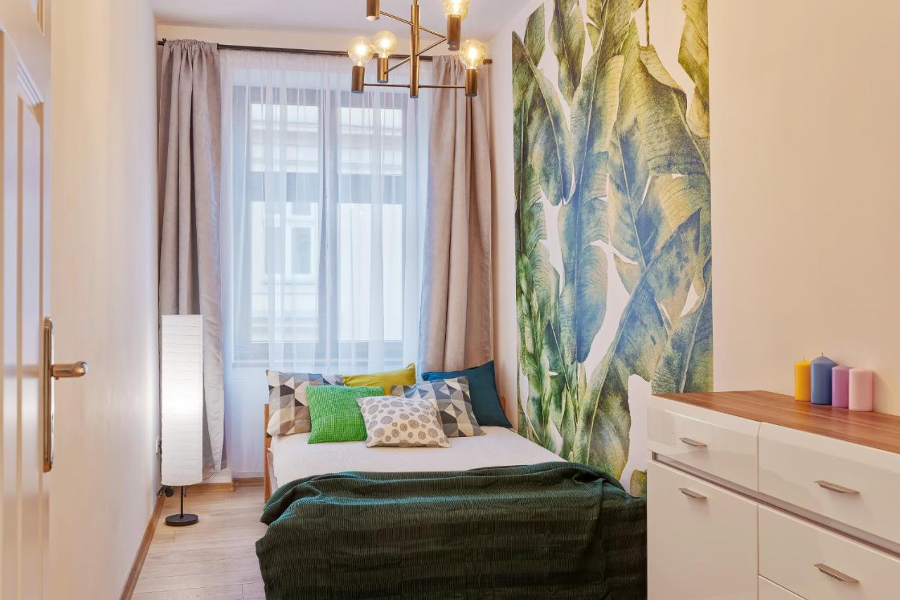 Around Market Square Apartments クラクフ エクステリア 写真
